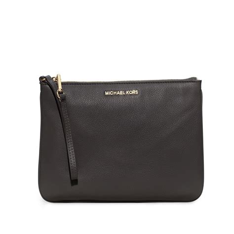 michael kors bedford large wristlet|michael kors wristlet wallet black.